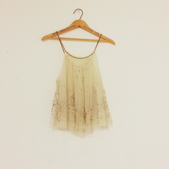 Free People Tops - GAUZY FREE PEOPLE SEQUIN NEW ROMANTICS SPARKLE TOP